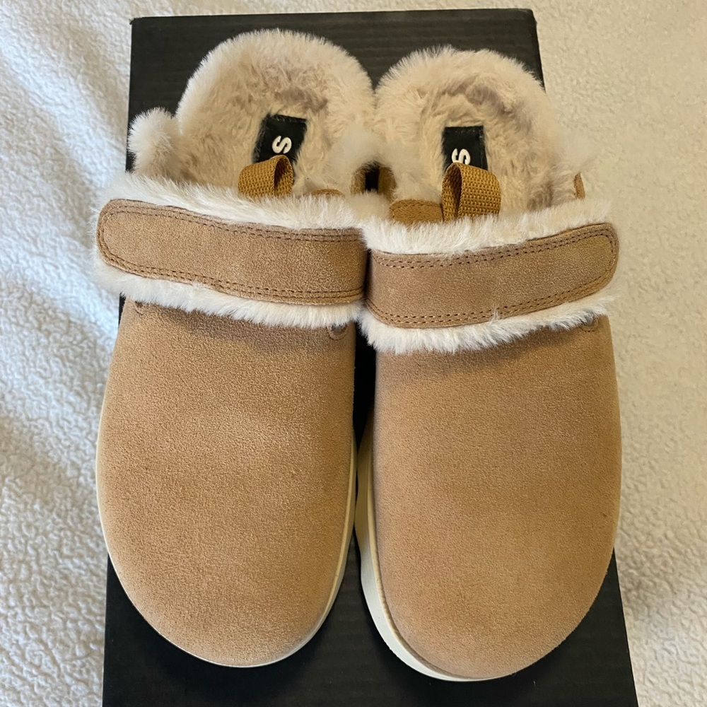 Sorel Women’s Viibe Clog size 9 NWT